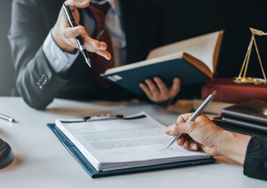 Contractual Legal Notice